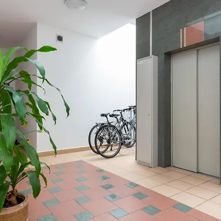 Chelmonskiego Ursus By Renters Апартаменты